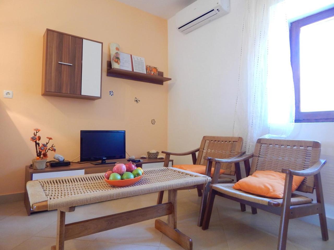 Lovley Rural With Garden 3* Pola
